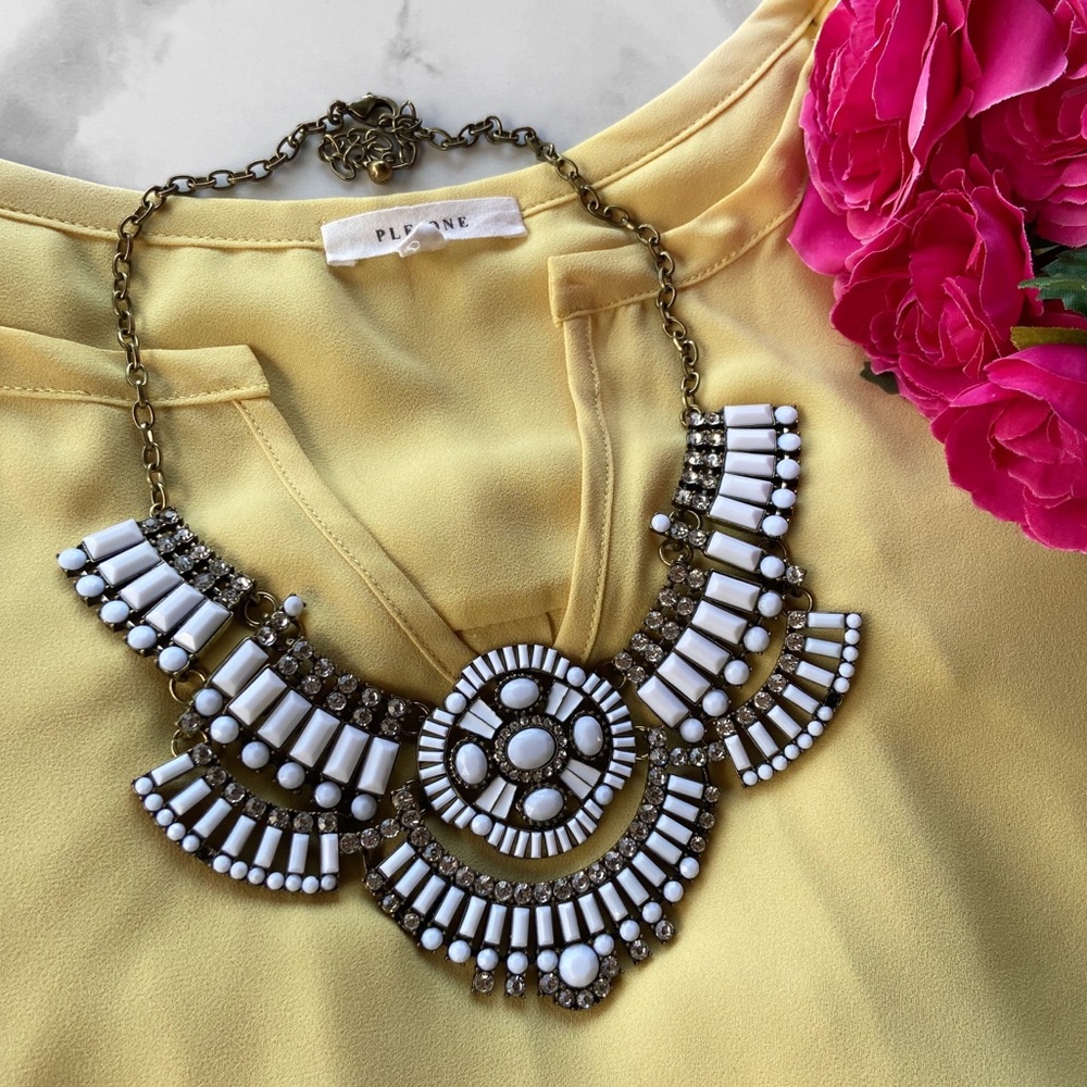 White Marble Statement Necklace Restocked! - image 2